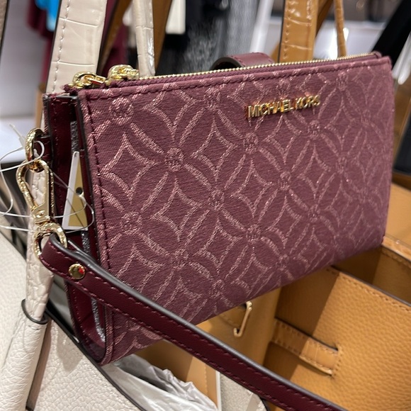 Michael Kors Jet Set Travel Large Double-Zip Wristlet-Wallet-PhoneHolder Oxblood - Picture 2 of 16